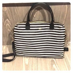 Laptop bag 13wx17hx3d. Made from nylon.